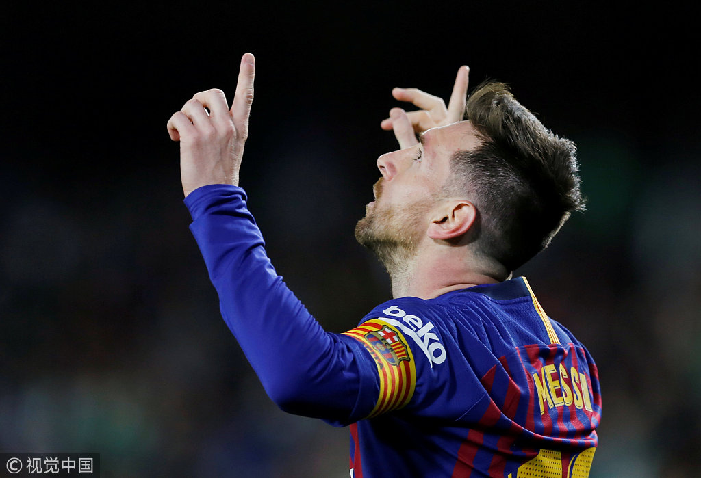 包含里程碑夜！犹他爵士临场应变，欧联转会期刷纪录，气氛紧张，年轻球员得到机会的词条