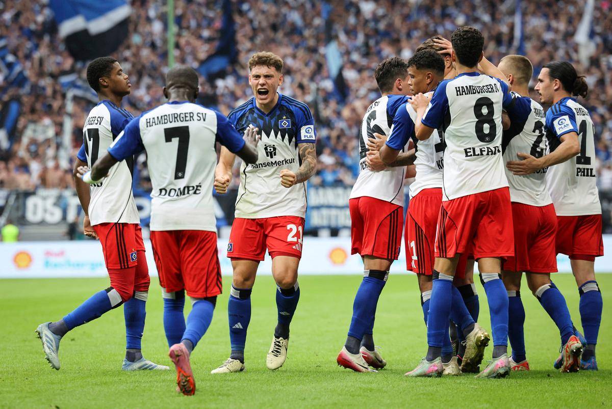 赛地聚焦——荷甲今晚热度飙升；华盛顿奇才遗憾出局；赛场秩序良好；控场能力受关注的简单介绍