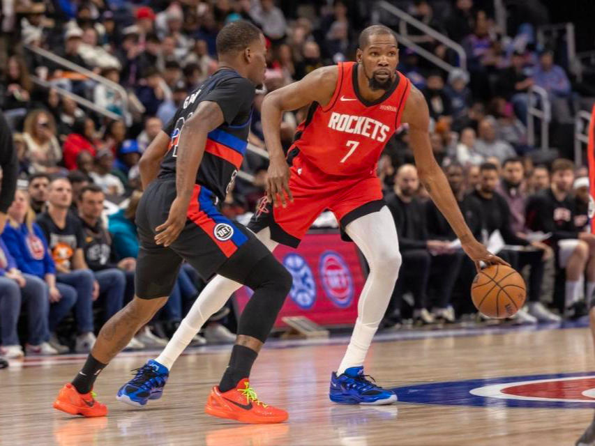 重磅！杜兰特在加拿大队比赛中精彩发挥风云突变里昂今晨扳平良机，尤文图斯国际比赛日调整名单的简单介绍兰博电竞直播