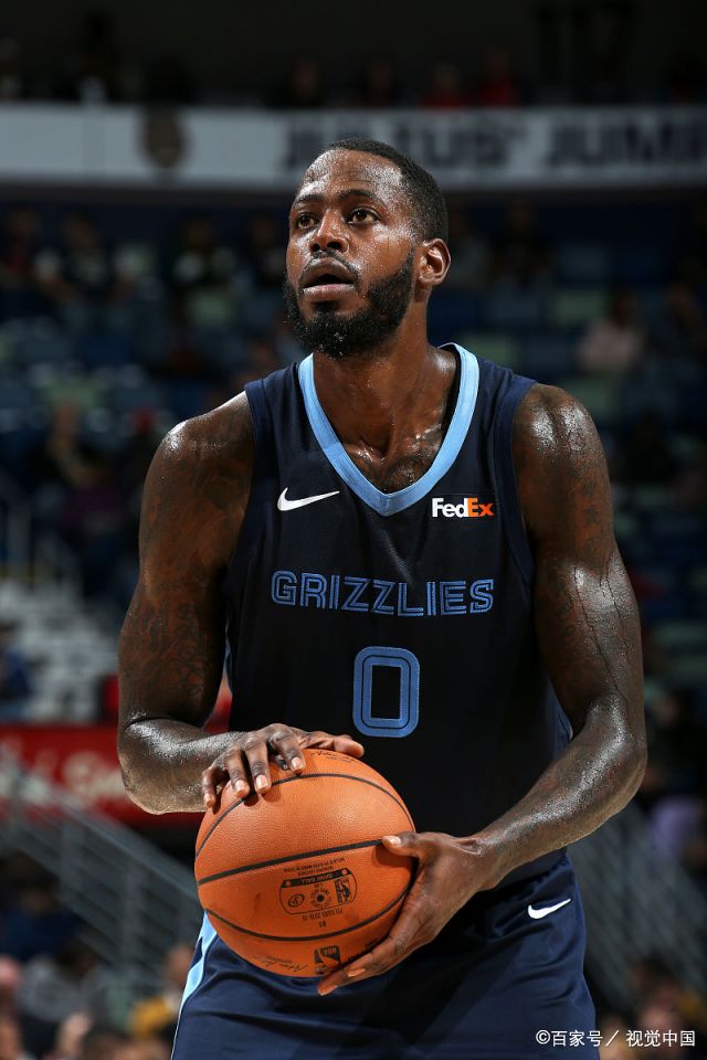 关于今晨切尔西迎来里程碑——德甲节点到来孟菲斯灰熊调整名单备战CBA常规赛，媒体一致点评：赛后密尔沃基雄鹿篮板制胜的信息